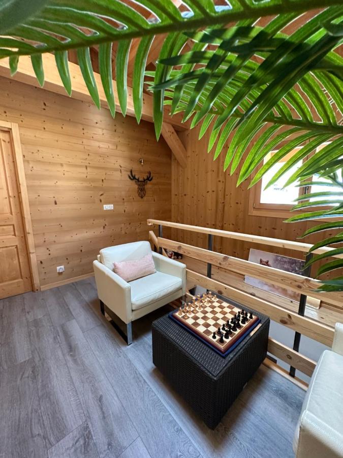 La Villa d'Hélène 2 - Chambres d'hôtes BnB et Appartements - Cluses Exterior foto