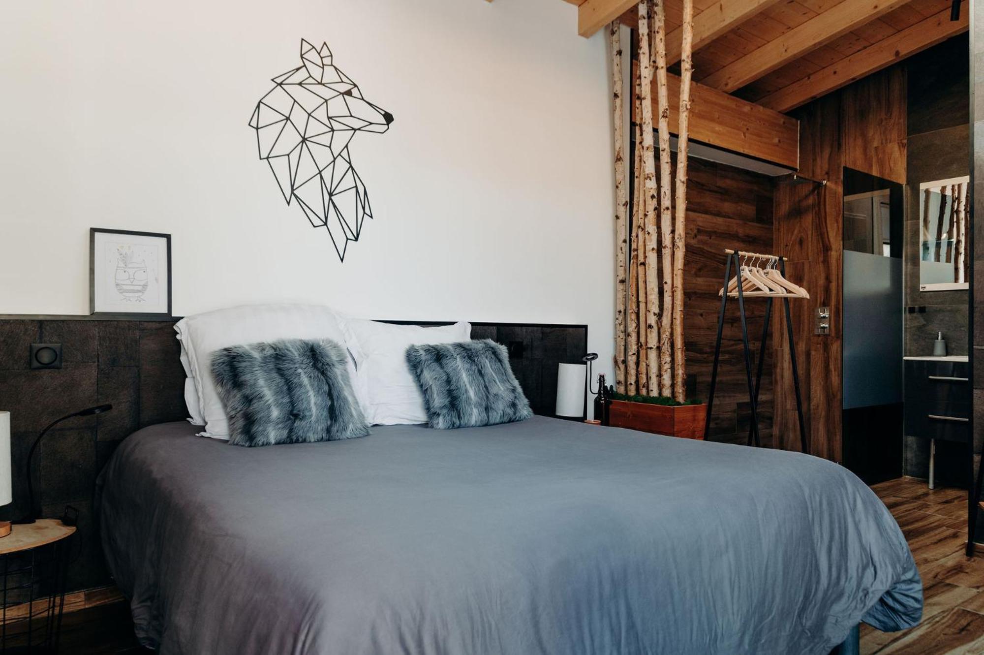 La Villa d'Hélène 2 - Chambres d'hôtes BnB et Appartements - Cluses Habitación foto